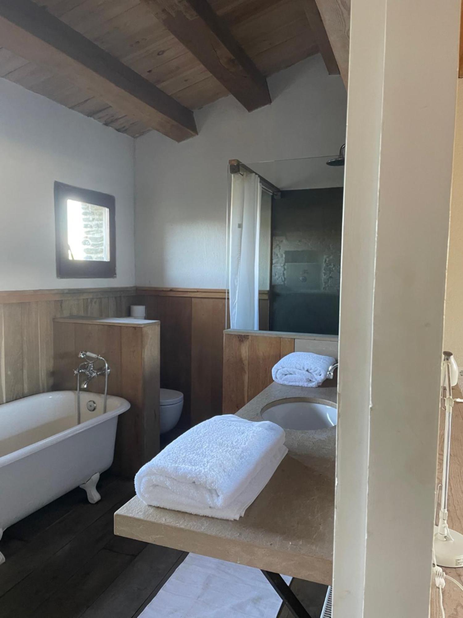 Isla Privada En Cadaques De Ensueno Con 11 Habitaciones Dobles Con Bano Privado Y Piscina エクステリア 写真