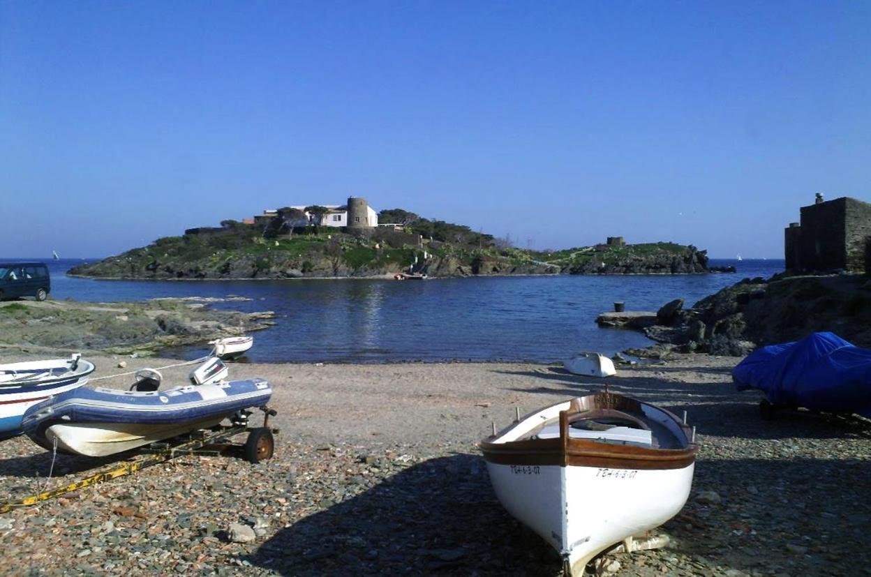 Isla Privada En Cadaques De Ensueno Con 11 Habitaciones Dobles Con Bano Privado Y Piscina エクステリア 写真