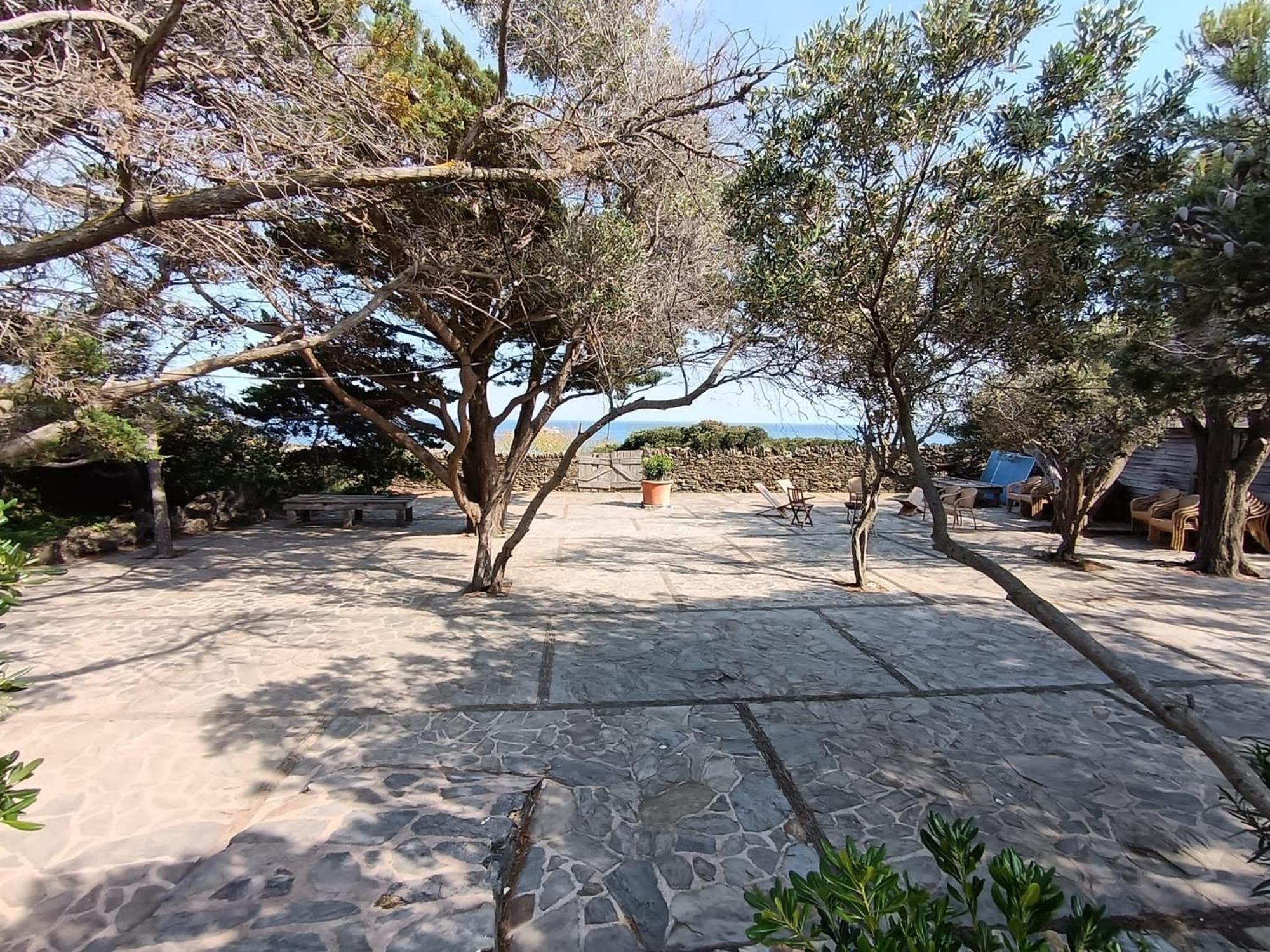 Isla Privada En Cadaques De Ensueno Con 11 Habitaciones Dobles Con Bano Privado Y Piscina エクステリア 写真
